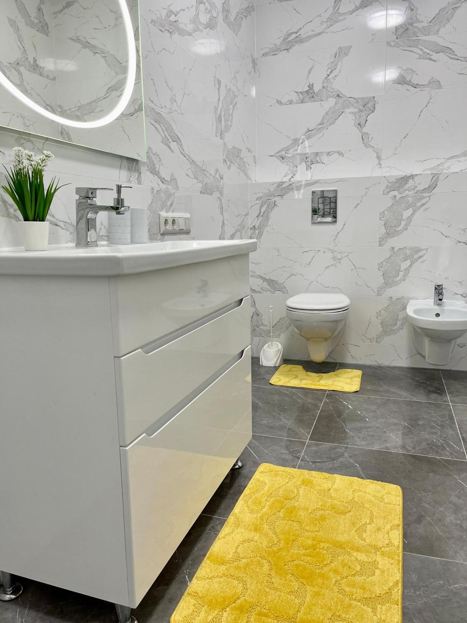 Sunny Home Apartments Апартаменти У Новобудові Поряд Медичний Центр Angelholm Дуже Чисто! Černovice Exteriér fotografie